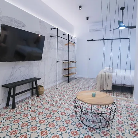 De Diseño Junto A La Ciudad De Ciencias D Valencia