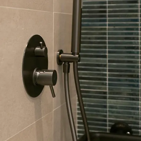 Apartamento De Diseño Junto A La Ciudad De Ciencias D Valencia