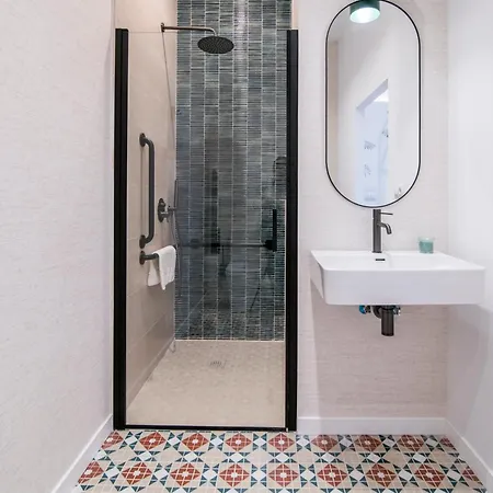 Apartamento De Diseño Junto A La Ciudad De Ciencias D